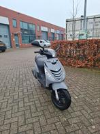Piaggio zip 4 takt uit 2011 op snor kenteken, Fietsen en Brommers, Scooters | Piaggio, Ophalen, Gebruikt, Benzine, Zip