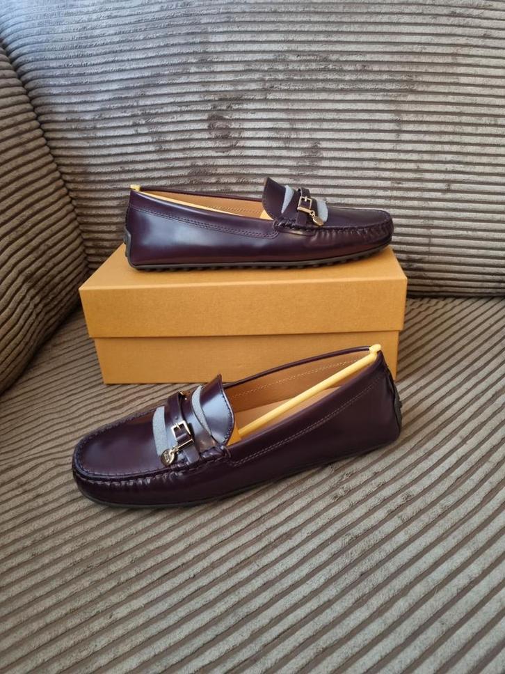 Tod's leren instappers - nieuw, Kleding | Dames, Schoenen, Zo goed als nieuw, Instappers, Bruin, Ophalen of Verzenden