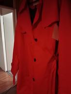 Nieuw. Trenchcoat mooi rood, maat 48 inbetween jas, Nieuw, Ophalen of Verzenden, Jas of Mantel, OuterWear