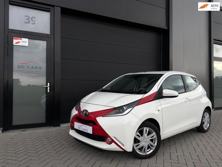 Toyota Aygo 1.0 VVT-i X-Play|Keyless|Camera|Climate Control, Auto's, Toyota, Bedrijf, Te koop, Aygo, ABS, Achteruitrijcamera, Airbags