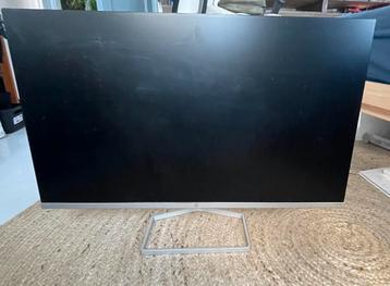 HP monitor 27 inch beschikbaar voor biedingen