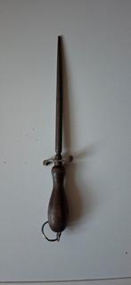 Oude aanzetstaal / Wetstaal / Messenslijper, Antiek en Kunst, Ophalen of Verzenden