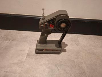 Vintage traxxas zender beschikbaar voor biedingen