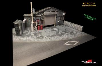 1:18 Diorama werkplaats RWB - FLIP DIORAMA  beschikbaar voor biedingen