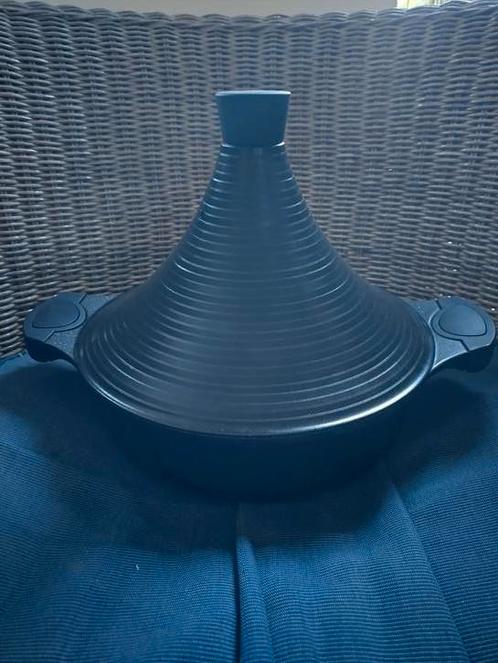 Tajine, Huis en Inrichting, Keuken | Potten en Pannen, Zo goed als nieuw, Ophalen of Verzenden
