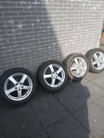 aluminium velgen en banden 215/55R17, Auto-onderdelen, Banden en Velgen, Ophalen, Banden en Velgen, 17 inch, Personenwagen