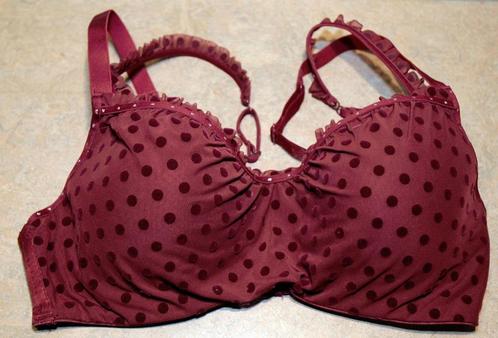 NIEUWSTAAT prachtige roze rode BH Marlies Dekkers mt 75D, Kleding | Dames, Ondergoed en Lingerie, BH, Rood, Ophalen of Verzenden