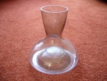 Mooie vaas voor Biedermeier van zwart getint glas nieuw beschikbaar voor biedingen