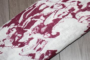 100% katoen stof / lijkt op hydrofiel wit paars design #3741 beschikbaar voor biedingen