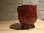 Mooie rode bloempot op pootjes, Tuin en Terras, Rond, Ophalen of Verzenden, Aardewerk, Minder dan 40 cm