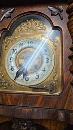 Grote antieke vrijslinger, Ophalen