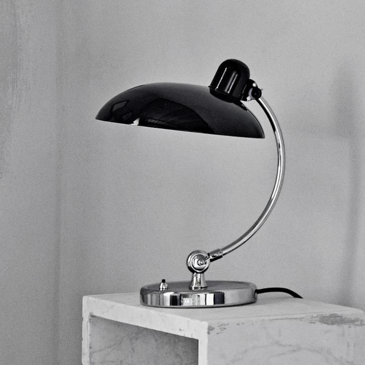 Nieuw Fritz Hansen Kaiser Idell 6631 Tafellamp Bureaulamp, Huis en Inrichting, Lampen | Tafellampen, Nieuw, Ophalen of Verzenden