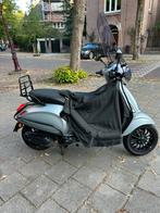 Vespa Sprint Frozen Silver 2021 - 1e eignaar, Ophalen, Zo goed als nieuw