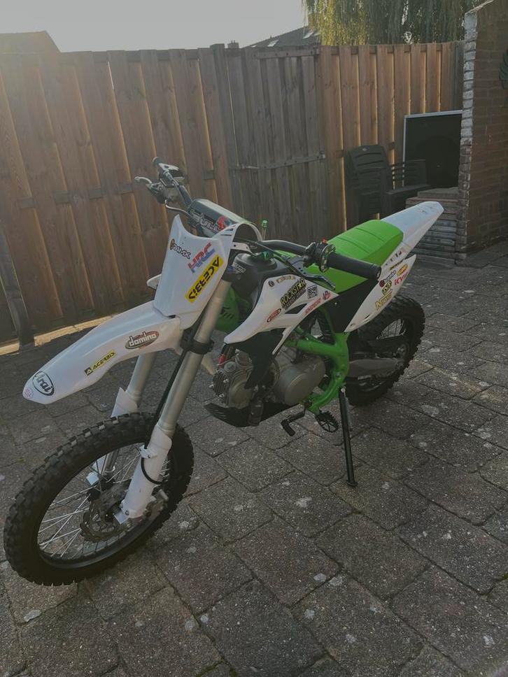 Crossmotor 125cc 4-takt - Gereviseerd!, Fietsen en Brommers, Brommers | Crossbrommers, Zo goed als nieuw, Overige merken, Ophalen