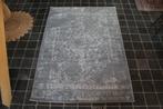 Vloerkleed YARAH lichtgrijs Lifa Living vintage 160x230, Ophalen, 150 tot 200 cm, Grijs, Rechthoekig