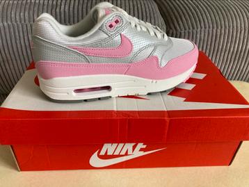 Nike Air Max 1 ‘87 WMNS Pink Rise Maat 38 / US 7 beschikbaar voor biedingen