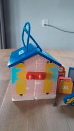 HEMA Houten speelgoed garage met figuurtjes, vanaf 3 jaar., Kinderen en Baby's, Speelgoed | Houten speelgoed, Ophalen of Verzenden