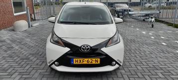 Toyota Aygo X Play Touch Kamera 5DR Nieuwe Service 1.Eigenaa beschikbaar voor biedingen
