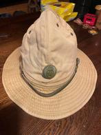 Divese Russische militaire mutsen uit de Koude Oorlog, Verzamelen, Ophalen, Overige soorten, Azië, Helm of Baret