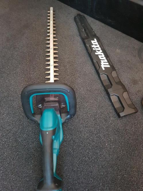 Heggenschaar Makita inclusief accu.!!, Tuin en Terras, Heggenscharen, Zo goed als nieuw, Accu, Ophalen