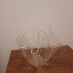 . 
Vintage plexiglas waaiervaas zakdoekvaas tulpenvaas 19 cm, Huis en Inrichting, Woonaccessoires | Vazen, Ophalen of Verzenden