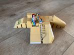 Finger skateboard park met 2 skateboards - Nieuwstaat, Kinderen en Baby's, Speelgoed | Overig, Ophalen of Verzenden, Zo goed als nieuw
