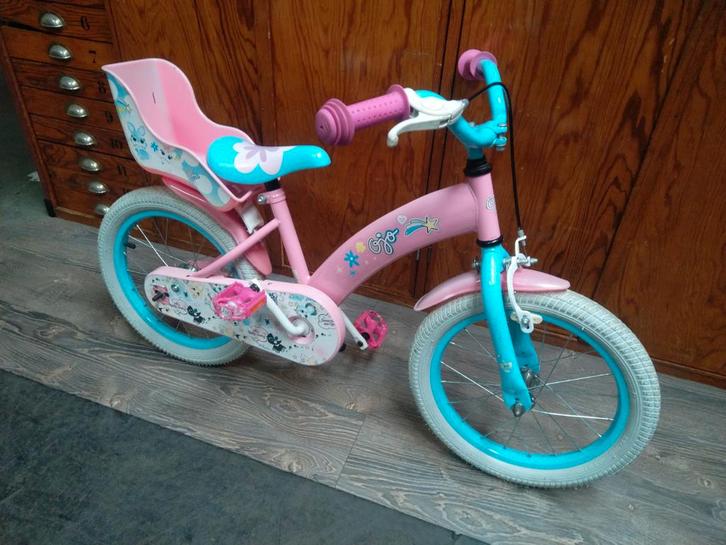 16 inch meisjesfiets rijklaar, Fietsen en Brommers, Fietsen | Meisjes, Zo goed als nieuw, 20 inch, Handrem, Ophalen of Verzenden