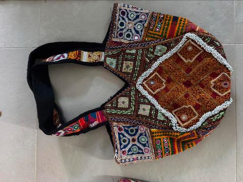 Partijtje Handgemaakte Ibizaflower tassen Laatste stuks!, Sieraden, Tassen en Uiterlijk, Tassen | Schoudertassen, Nieuw, Overige kleuren