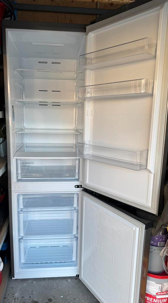Samsung koelvriescombinatie, Witgoed en Apparatuur, Koelkasten en IJskasten, Zo goed als nieuw, Met aparte vriezer, 200 liter of meer