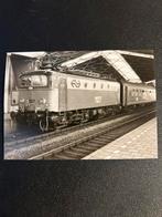 Foto locomotief NS 1127 met Plan N te Tilburg (±1978) 71, Verzamelen, Gebruikt, Ophalen of Verzenden, Trein