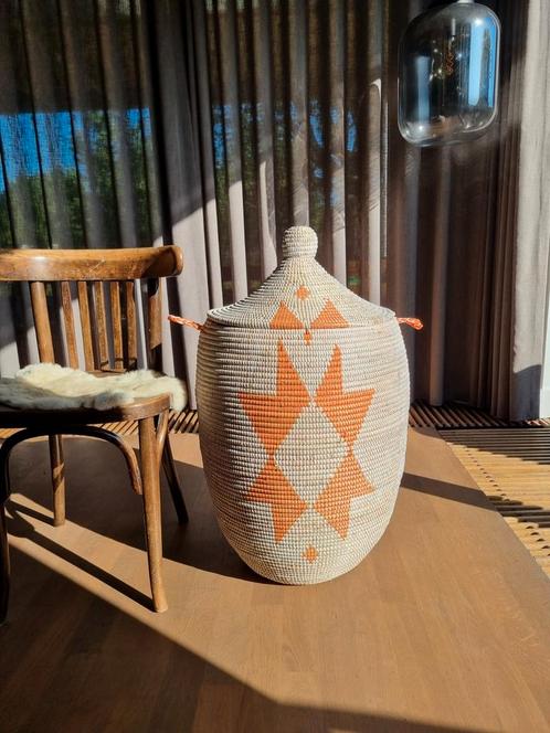 Afrikaanse wasmand handgemaakt in Senegal Fairtrade, Huis en Inrichting, Woonaccessoires | Schalen en Manden, Nieuw, Rond, Kunststof