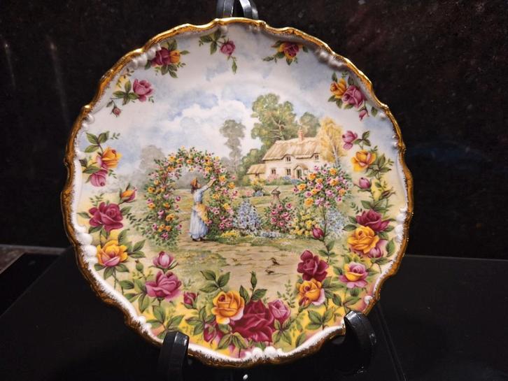 Royal Albert Jubileum Bord 1986 - Onbeschadigd, Antiek en Kunst, Antiek | Wandborden en Tegels, Ophalen of Verzenden