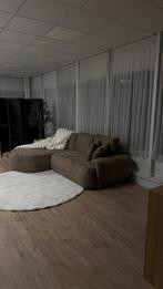 Gloednieuwe mooie bank te koop!, Huis en Inrichting, Banken | Complete zithoeken, Ophalen, Nieuw