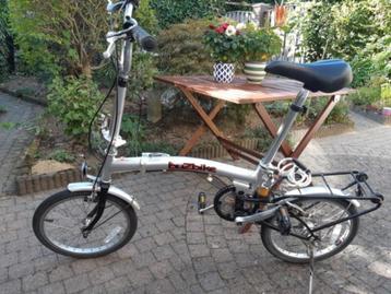 vouwfiets  vrouw of man beschikbaar voor biedingen