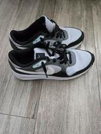 Nike air 42, Ophalen of Verzenden, Zo goed als nieuw