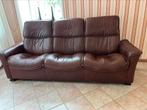 Stressless 3-zitsbank bordeaux rood, Huis en Inrichting, Banken | Bankstellen, Ophalen, Gebruikt, Driepersoons, Rechte bank
