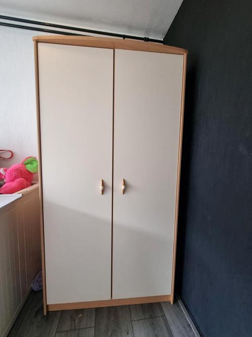 Kledingkast kinderkamer goede staat  opruiming, Huis en Inrichting, Kasten | Kledingkasten, Zo goed als nieuw, 150 tot 200 cm
