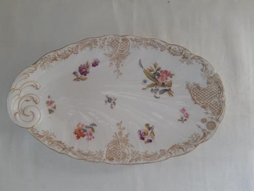 Utzschneider&Cie: ovaal bloemrijk schaaltje (schelpmodel), Antiek en Kunst, Antiek | Servies los, Ophalen of Verzenden