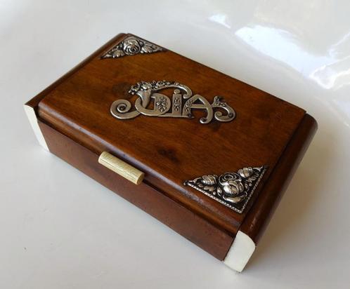 Art Deco Spaans sieradenkistje: zilveren applique, Joyas, Antiek en Kunst, Antiek | Woonaccessoires, Ophalen of Verzenden