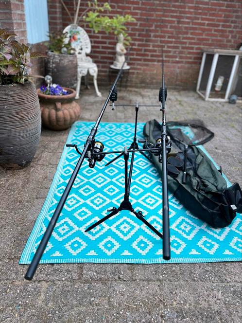 Karperset compleet! Ultimate Baitrunner hengels schepnet, Watersport en Boten, Hengelsport | Witvissen, Zo goed als nieuw, Complete set
