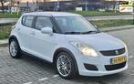 Suzuki Swift 1.2 Sport-line pearl white-black edition airco, Voorwielaandrijving, Stof, Gebruikt, 4 cilinders