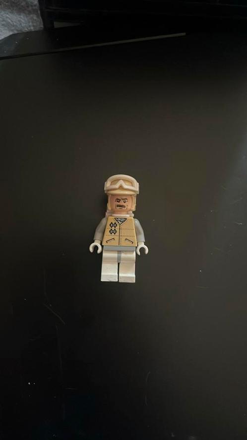 Lego sw0258 - Hoth Officer, Kinderen en Baby's, Speelgoed | Duplo en Lego, Zo goed als nieuw, Ophalen of Verzenden