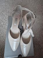 Mooie trouwschoenen maat 39, Kleding | Dames, Trouwkleding en Trouwaccessoires, Verzenden, Beige, Gabor, Zo goed als nieuw