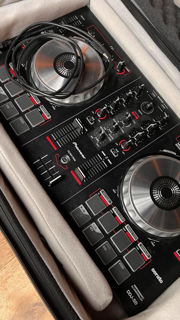 Pioneer DDJ-SB DJ Controller, Muziek en Instrumenten, Dj-sets en Draaitafels, Zo goed als nieuw, Dj-set, Pioneer, Ophalen of Verzenden