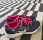 Nike sportschoenen 38, Ophalen of Verzenden, Zo goed als nieuw, Hardloopschoenen, Nike