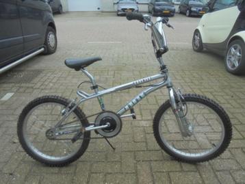 20 inch Optimist Futuro freestyle fiets met handremmen. beschikbaar voor biedingen