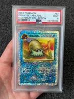 Pokémon PSA 9 Omanyte Rev. holo #57 legendary collection, Ophalen of Verzenden, Zo goed als nieuw, Losse kaart, Foil