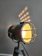 Tafellamp Intratuin - zoeklicht, Huis en Inrichting, Lampen | Tafellampen, Ophalen of Verzenden, 50 tot 75 cm