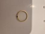 9 karaats gouden ring, Sieraden, Tassen en Uiterlijk, Ringen, Met kristal, Gebruikt, Ophalen of Verzenden, 17 tot 18