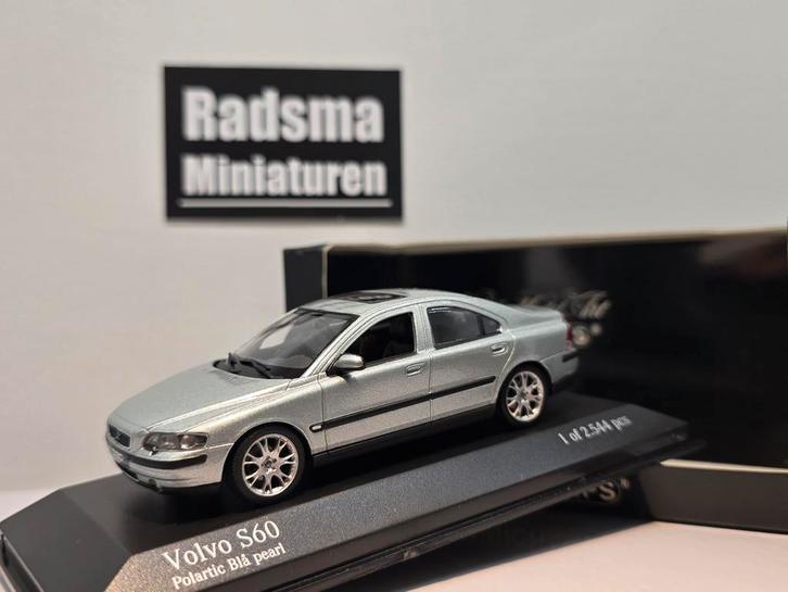 Volvo S60 - Iceblue metallic - 1:43 Minichamps, Hobby en Vrije tijd, Modelauto's | 1:43, Zo goed als nieuw, Auto, MiniChamps, Ophalen of Verzenden